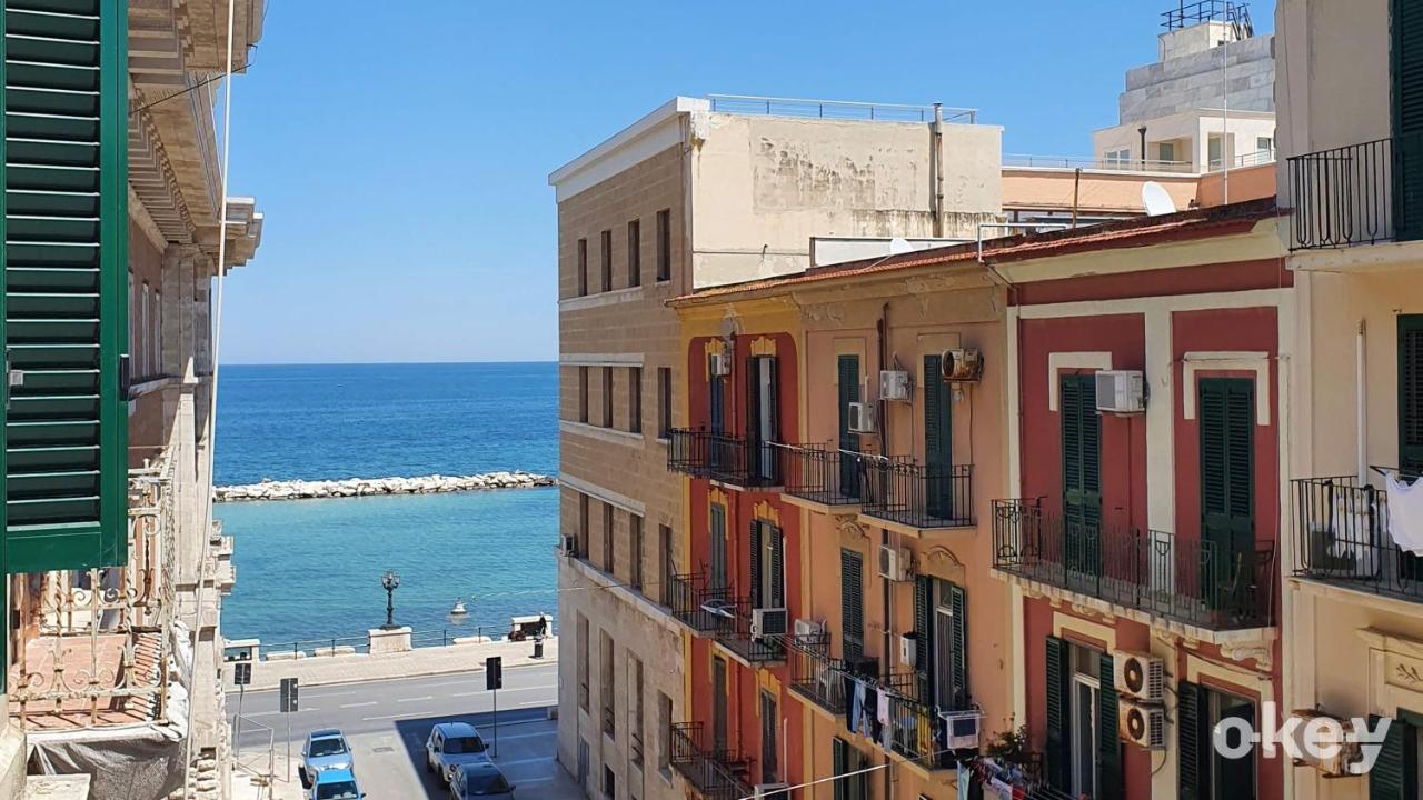 Un Faro Nel Mare - Casa Vacanze Bari Kültér fotó
